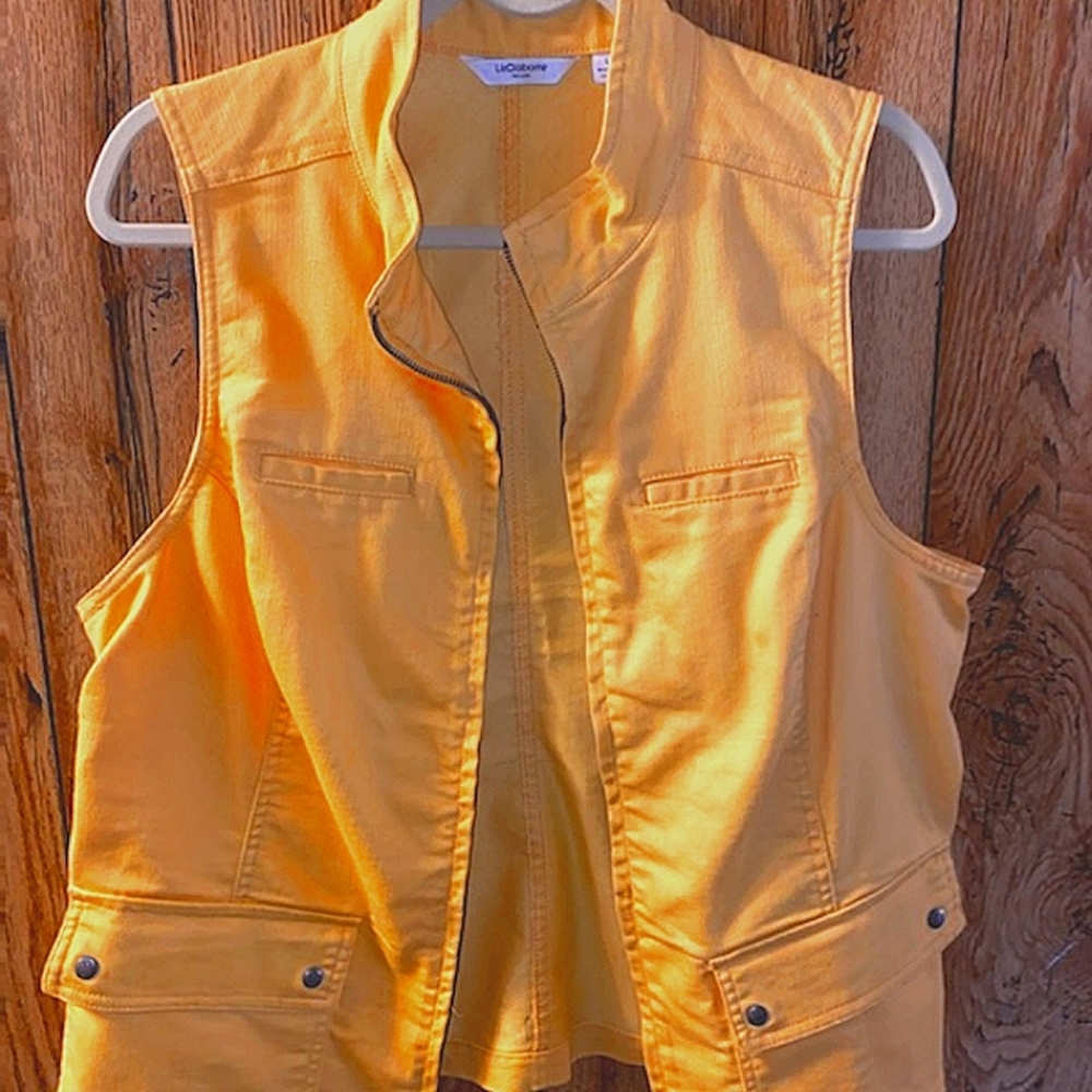 Yellow Vest. Size Large. Worn only a few times